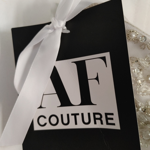 Mori Lee by Madeline Gardner Wedding Gown - Picture 8 of 9